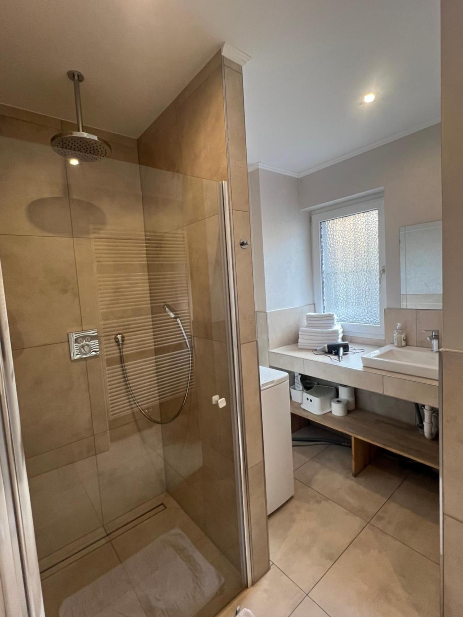 City Home- Business Apartment, Private Parking Free Нюрнберг Экстерьер фото