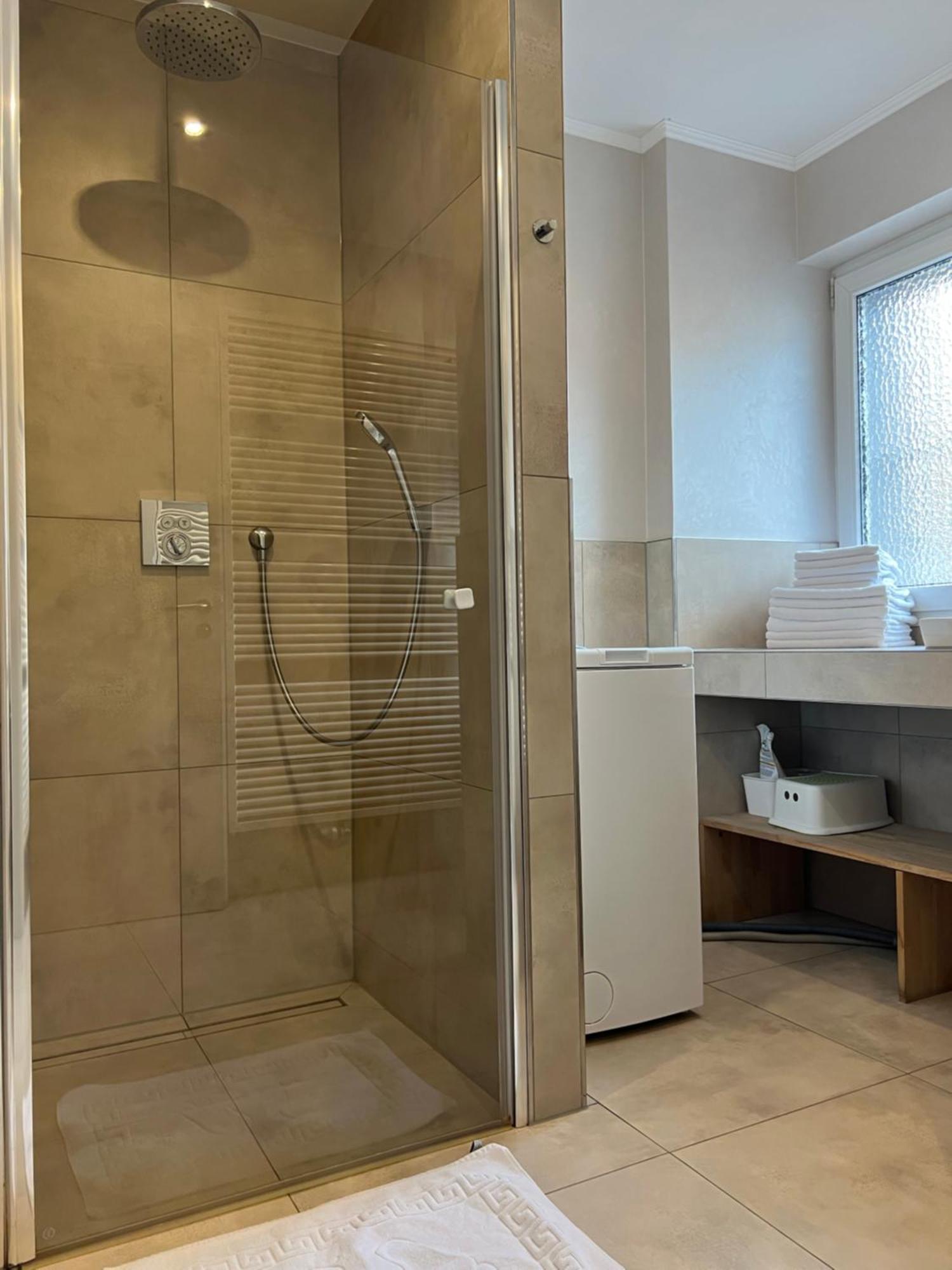 City Home- Business Apartment, Private Parking Free Нюрнберг Экстерьер фото